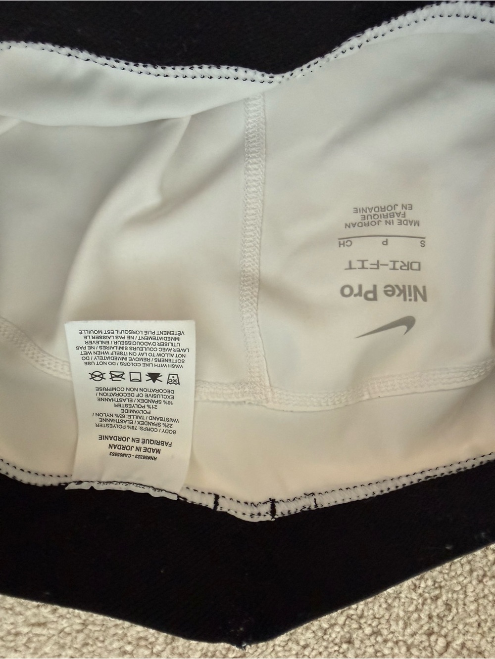 Nike White Compression Shorts with Black NIKE PRO Waistband - Picture 6 of 6